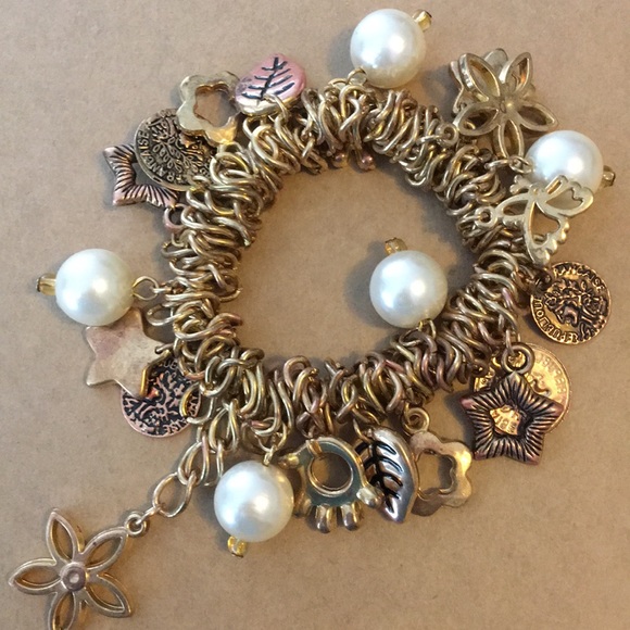 Jewelry - Vintage Republique Francaise charm bracelet pearl